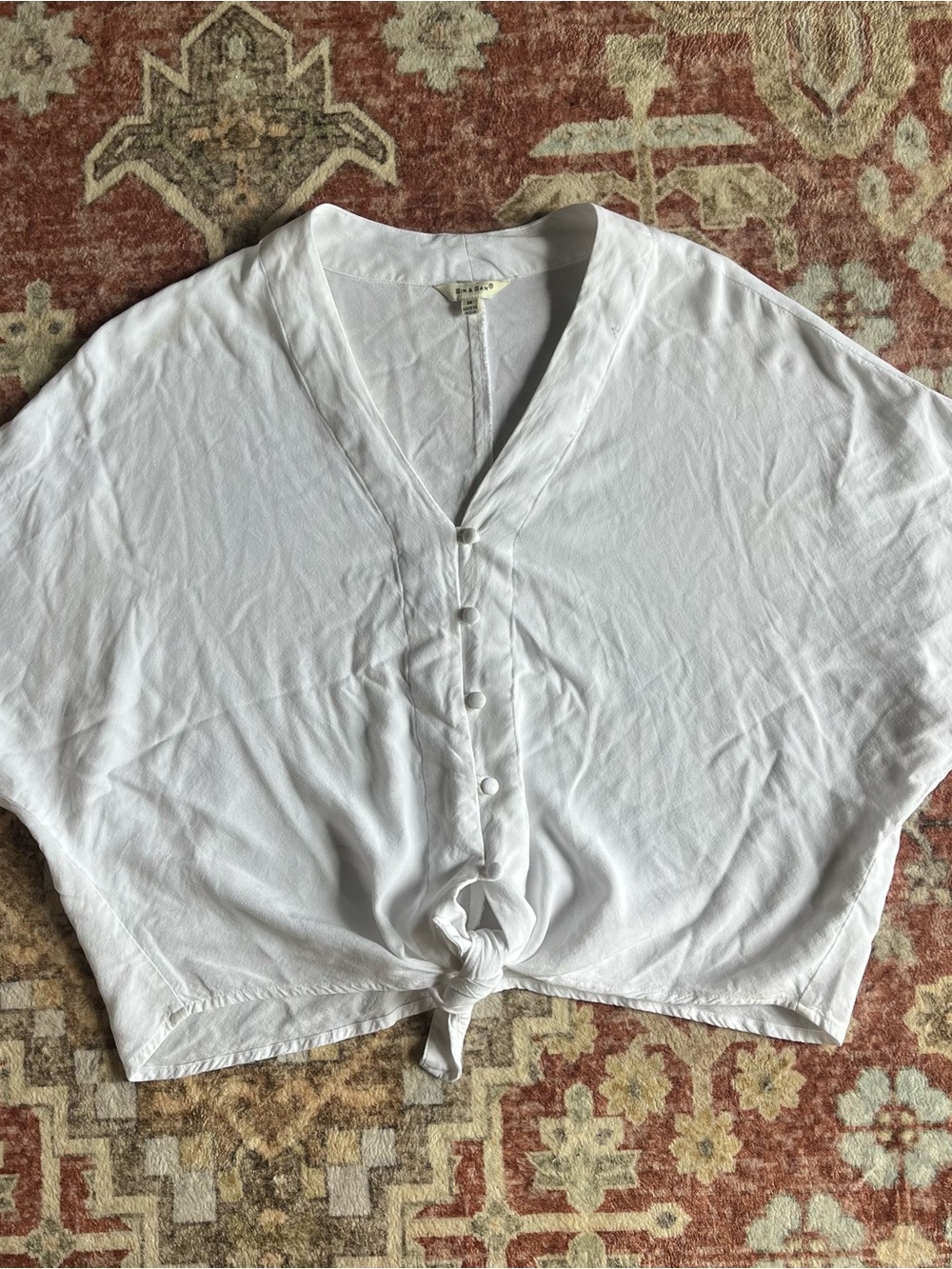 Casual White Button-Front Tie Hem Women's Top